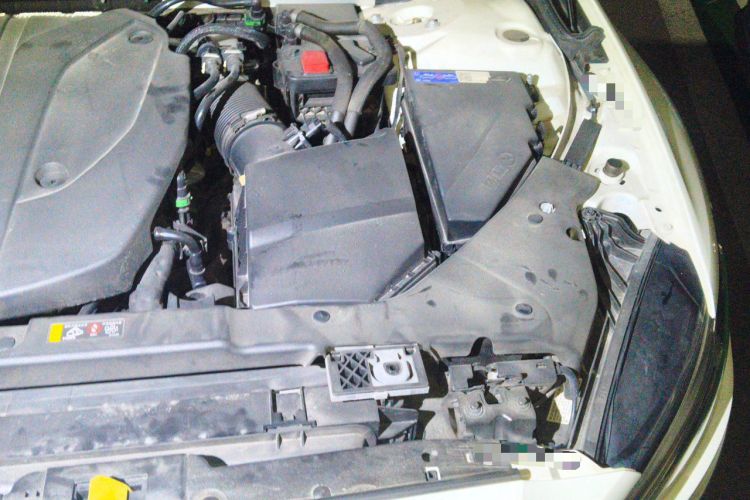 Used Volvo S60 2023 B4 Zhiyuan Luxury Edition Engine Bay Left