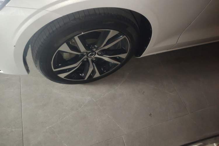 Used Volvo S60 2023 B4 Zhiyuan Sport Edition Exterior 7