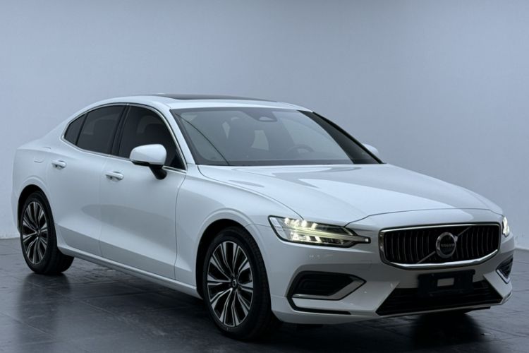 Used Volvo S60 2023 B4 Zhiyuan Luxury Edition Exterior 7