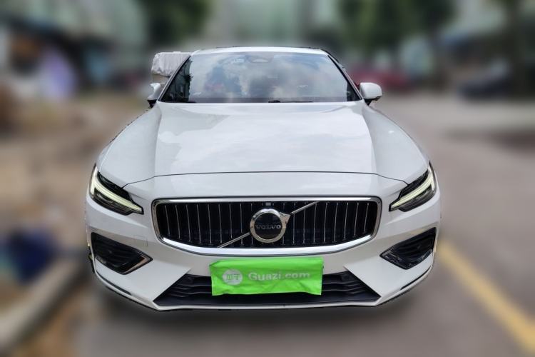 Used Volvo S60 2023 B4 Zhiyi Luxury Edition Front