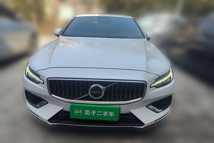 Used Volvo S60 2023 B4 Zhiyi Luxury Edition Front