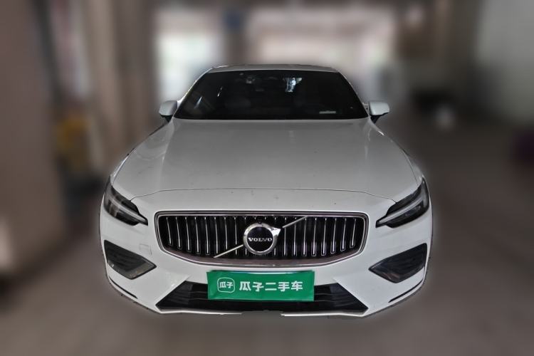 Used Volvo S60 2023 B4 Zhiyi Luxury Edition Front