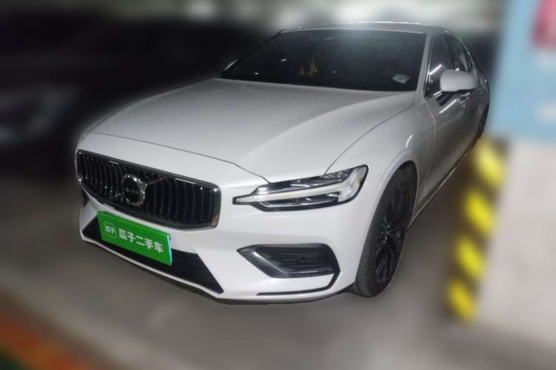 Used Volvo S60 2023 B4 Zhiyuan Luxury Edition Front Left 45 Deg