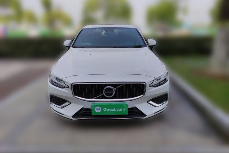 Used Volvo S60 2023 B4 Zhiyi Luxury Edition Front