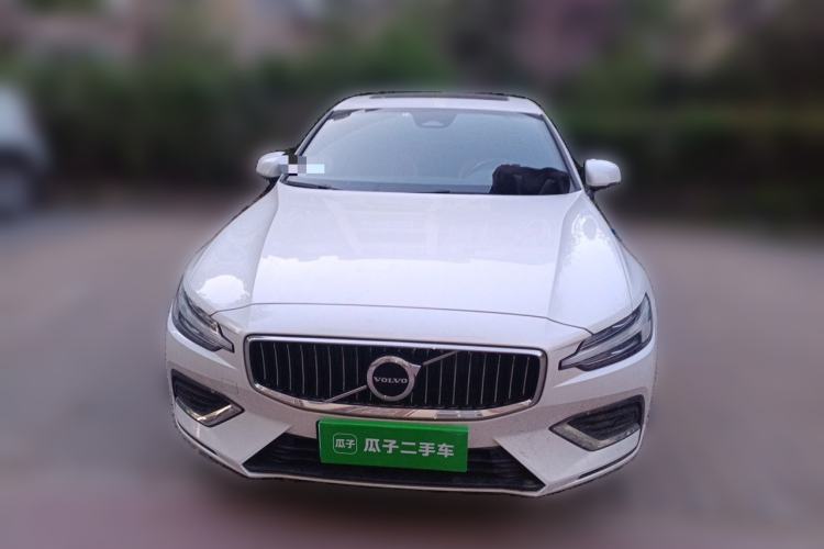 Used Volvo S60 2023 B4 Zhiyi Luxury Edition Front
