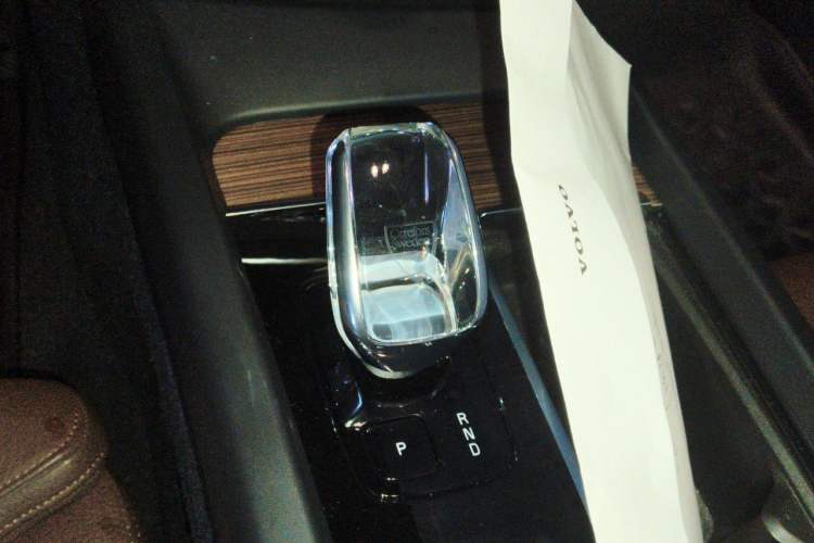 Used Volvo S60 2023 B4 Zhiyuan Luxury Edition Gear Lever
