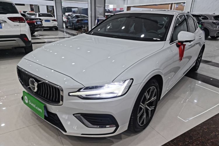 Used Volvo S60 2023 B4 Zhiyi Luxury Edition Guazi used car, China used car export, Used car for sale, Used  cars, Cheapest cars for sale