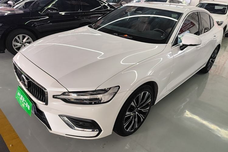 Volvo S60 2023 B4 Zhiyuan Luxury Edition usado Guazi used car, China used car export, Used car for sale, Used  cars, Cheapest cars for sale