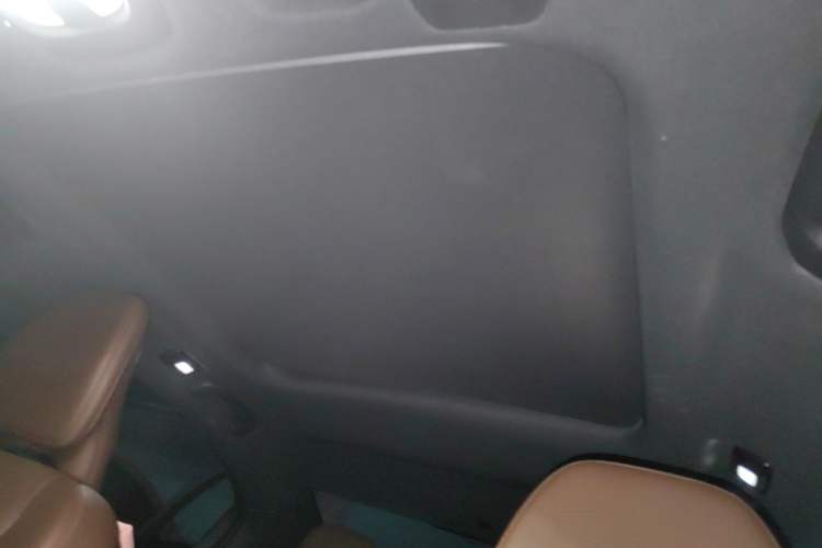 Used Volvo S60 2023 B4 Zhiyi Luxury Edition Headliner