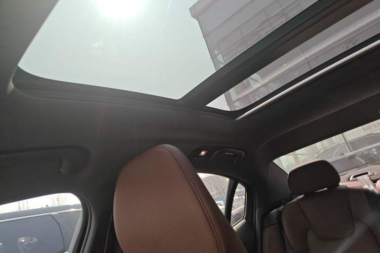 Used Volvo S60 2023 B4 Zhiyuan Luxury Edition Headliner
