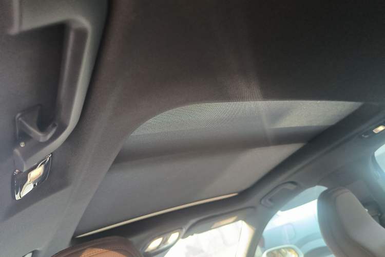 Used Volvo S60 2023 B4 Zhiyi Luxury Edition Headliner