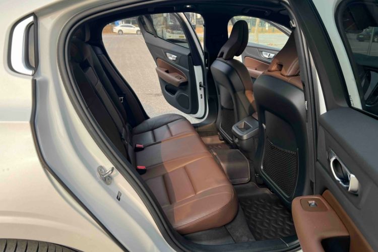 Used Volvo S60 2023 B4 Zhiyi Luxury Edition Interior 10