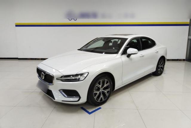 Used Volvo S60 2023 B4 Zhiyi Luxury Edition