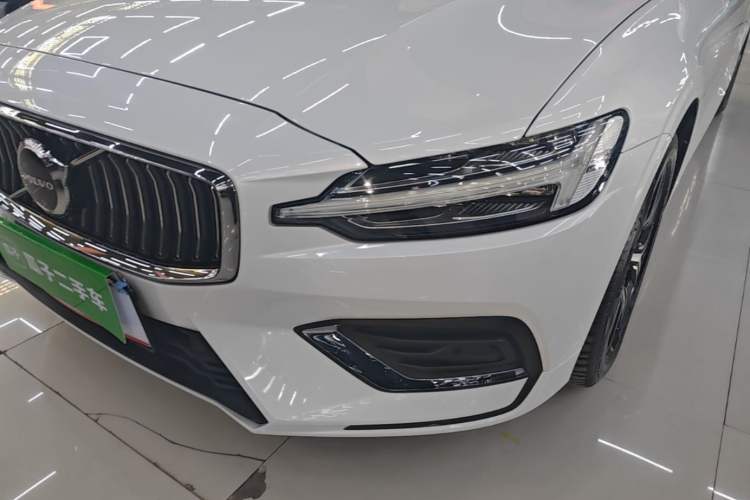 Used Volvo S60 2023 B4 Zhiyi Luxury Edition Left Front Headlight