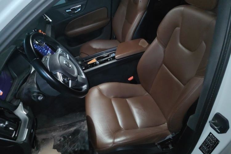 Used Volvo S60 2023 B4 Zhiyi Luxury Edition Left Front Seat