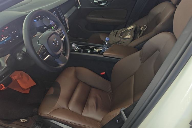 Used Volvo S60 2023 B4 Zhiyi Luxury Edition Left Front Seat