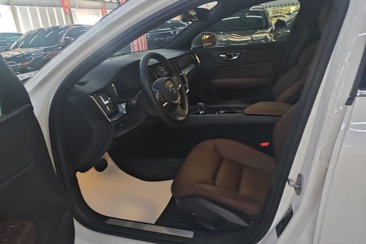 Used Volvo S60 2023 B4 Zhiyi Luxury Edition Left Front Seat