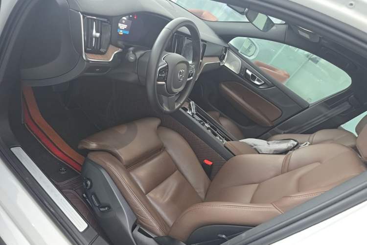 Used Volvo S60 2023 B4 Zhiyuan Luxury Edition Left Front Seat