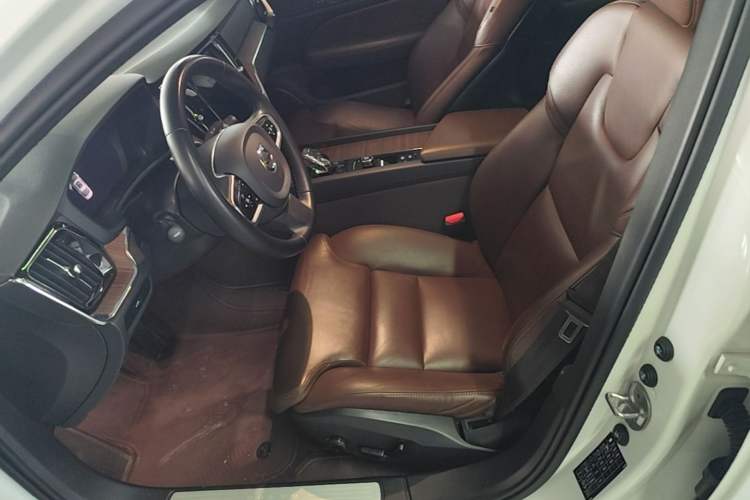 Used Volvo S60 2023 B4 Zhiyuan Luxury Edition Left Front Seat