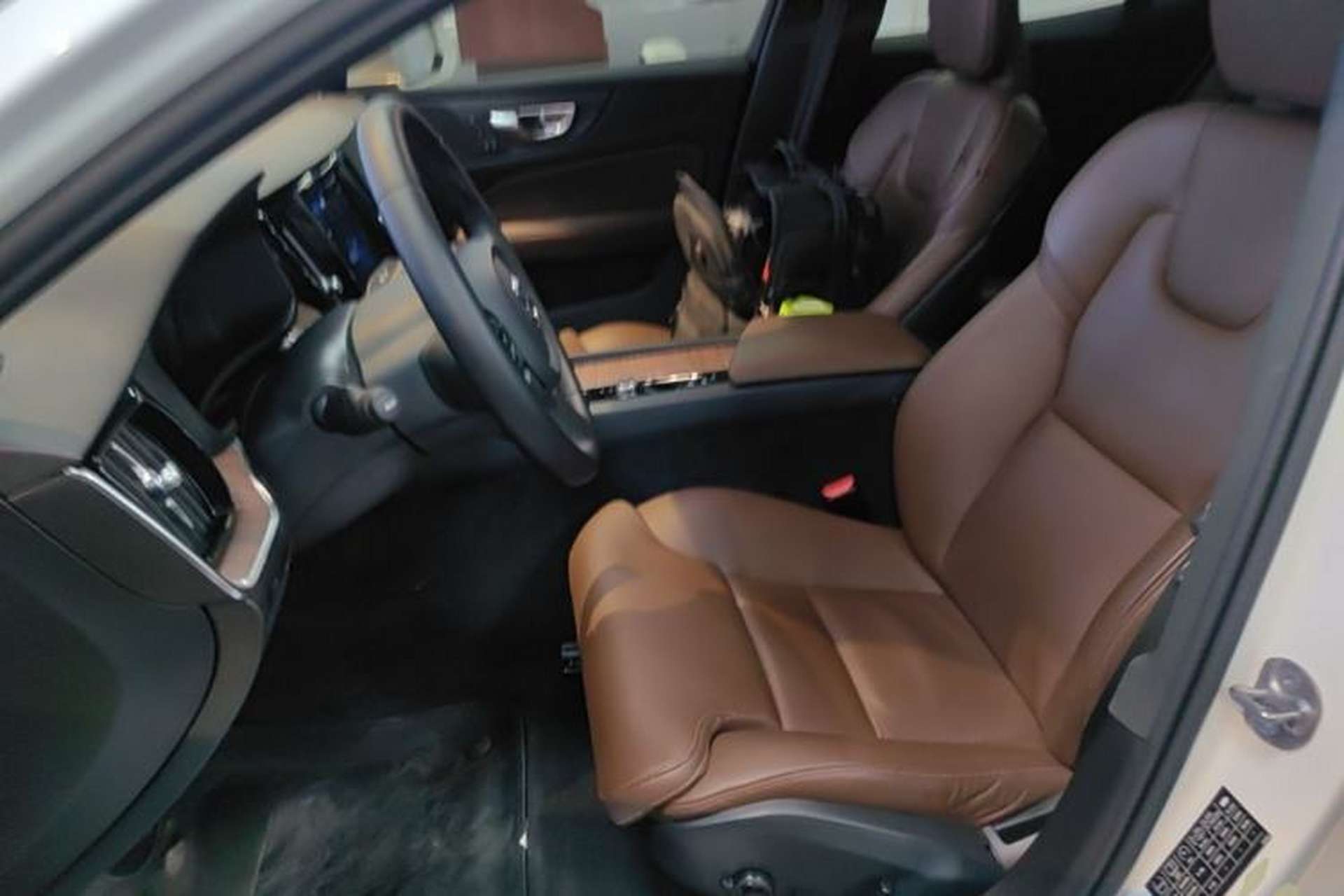 Used Volvo S60 2023 B4 Zhiyuan Luxury Edition Left Front Seat
