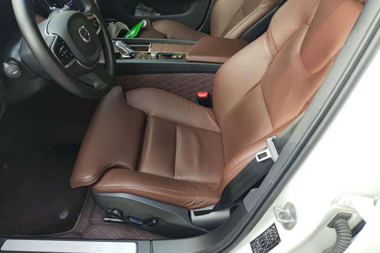 Used Volvo S60 2023 B4 Zhiyuan Luxury Edition Left Front Seat