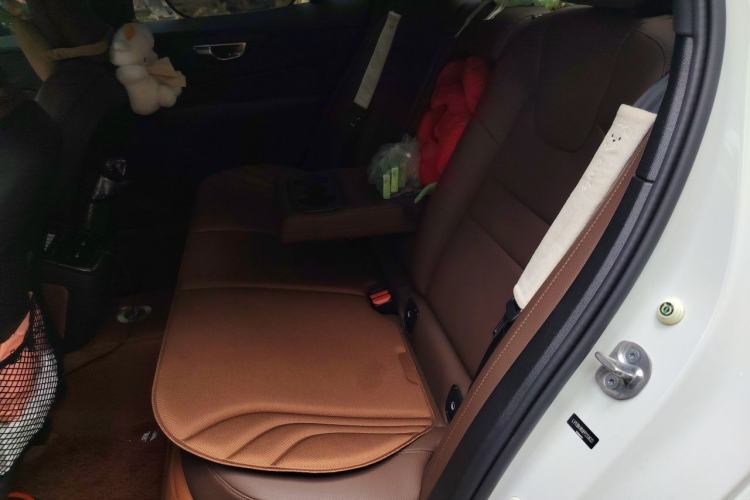 Used Volvo S60 2023 B4 Zhiyi Luxury Edition Left Rear Seat