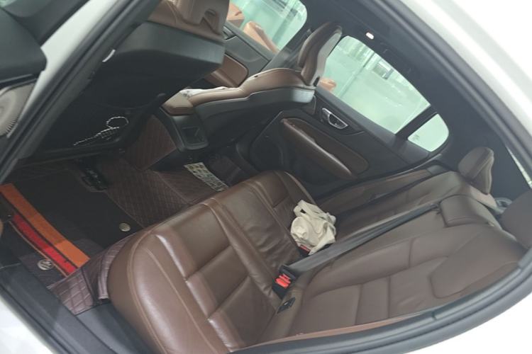 Used Volvo S60 2023 B4 Zhiyuan Luxury Edition Left Rear Seat