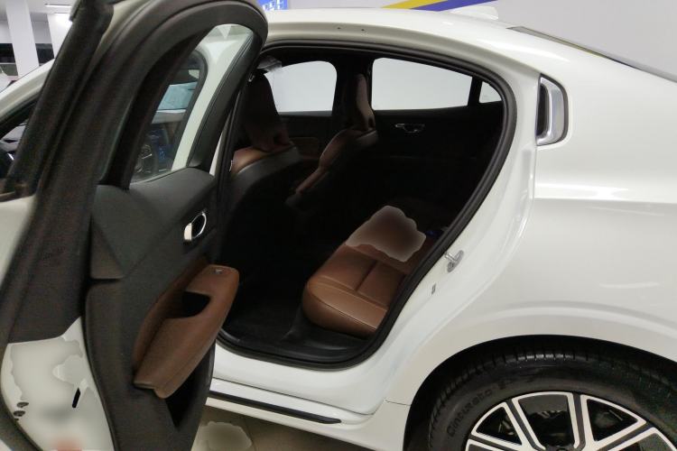 Used Volvo S60 2023 B4 Zhiyi Luxury Edition Left Rear Seat