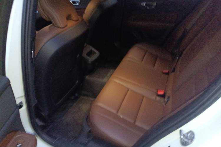 Used Volvo S60 2023 B4 Zhiyi Luxury Edition Left Rear Seat
