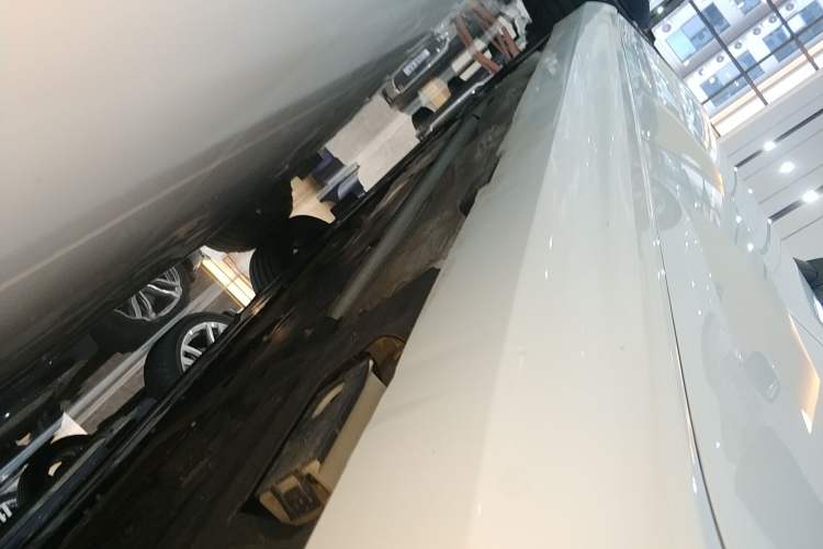 Used Volvo S60 2023 B5 Zhiya Sport Edition Left Side Sill
