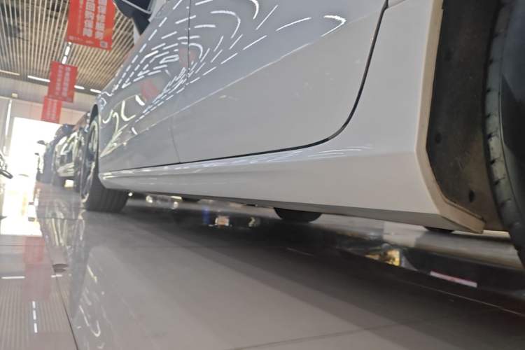 Used Volvo S60 2023 B4 Zhiyi Luxury Edition Left Side Sill
