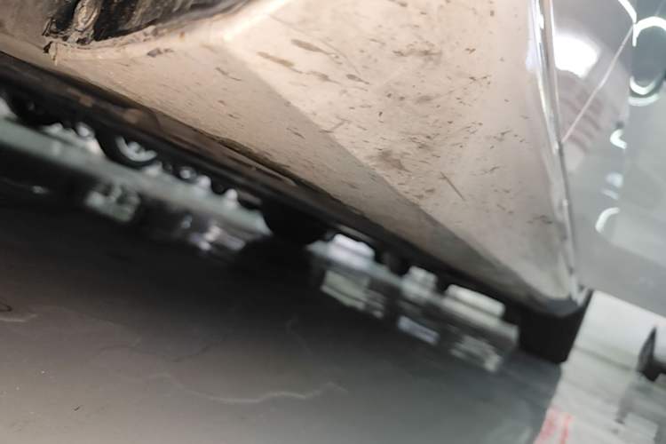 Used Volvo S60 2023 B4 Zhiyuan Luxury Edition Left Side Sill