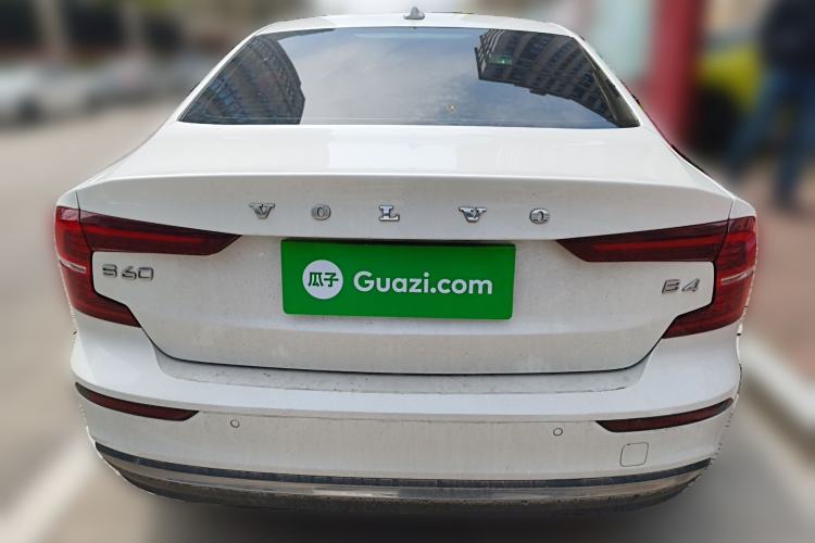 Used Volvo S60 2023 B4 Zhiyuan Luxury Edition Rear