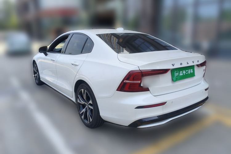 Used Volvo S60 2023 B4 Zhiyuan Sport Edition Rear Left 45 Deg