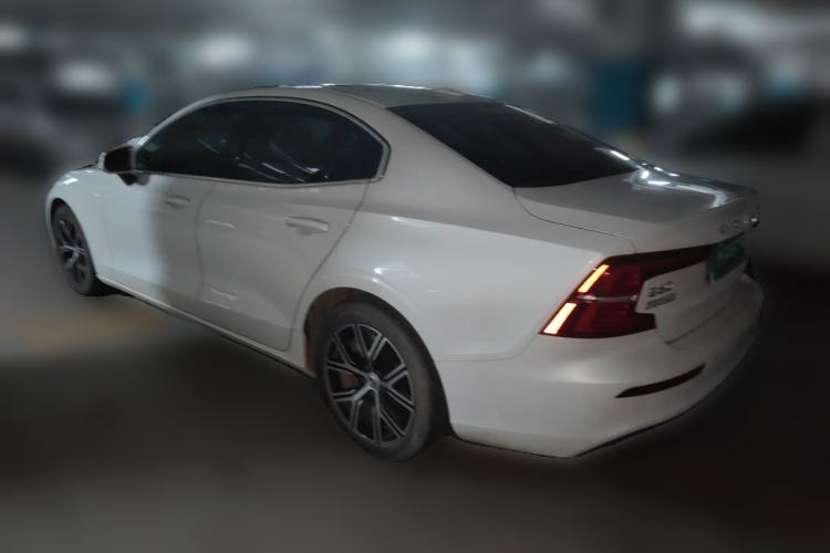 Used Volvo S60 2023 B4 Zhiyi Luxury Edition Rear Left 45 Deg