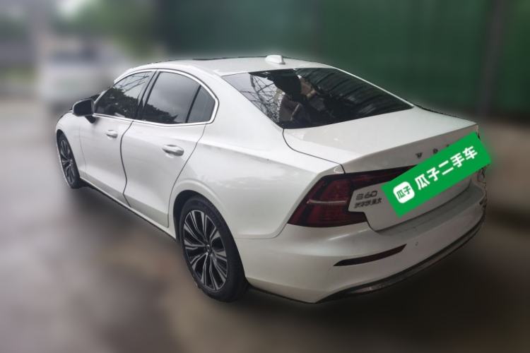 Used Volvo S60 2023 B4 Zhiyuan Luxury Edition Rear Left 45 Deg