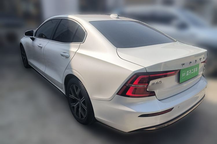 Used Volvo S60 2023 B4 Zhiyi Luxury Edition Rear Left 45 Deg