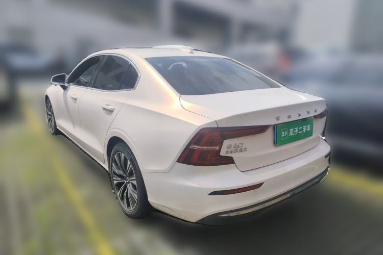 Used Volvo S60 2023 B4 Zhiyuan Luxury Edition Rear Left 45 Deg