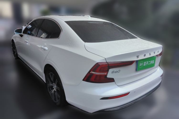 Used Volvo S60 2023 B4 Zhiyi Luxury Edition Rear Left 45 Deg