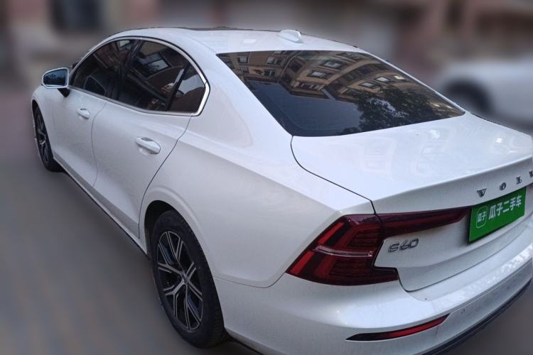 Used Volvo S60 2023 B4 Zhiyi Luxury Edition Rear Left 45 Deg