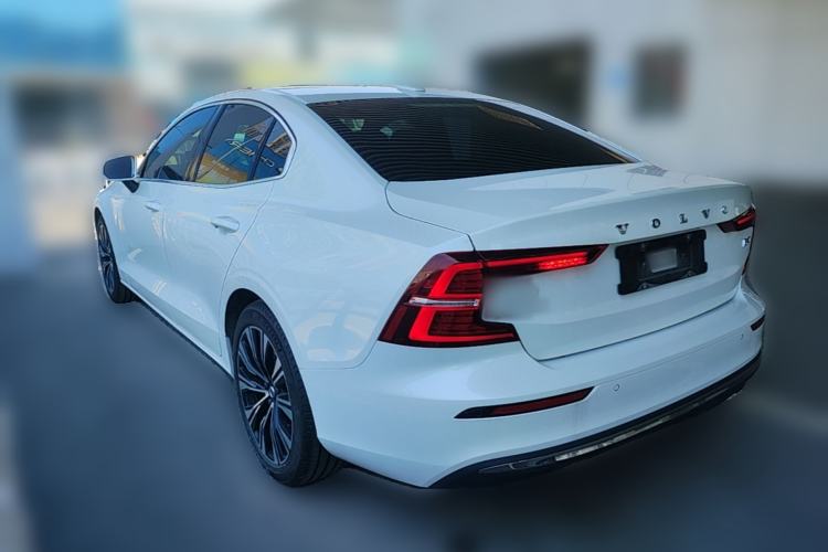 Used Volvo S60 2023 B4 Zhiyuan Luxury Edition Rear Left 45 Deg