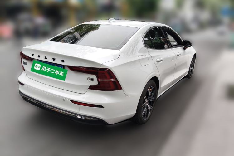 Used Volvo S60 2023 B4 Zhiyi Luxury Edition Rear Right 45 Deg