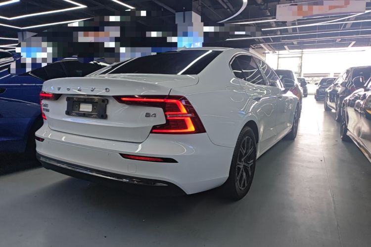 Used Volvo S60 2023 B4 Zhiyi Luxury Edition Rear Right 45 Deg