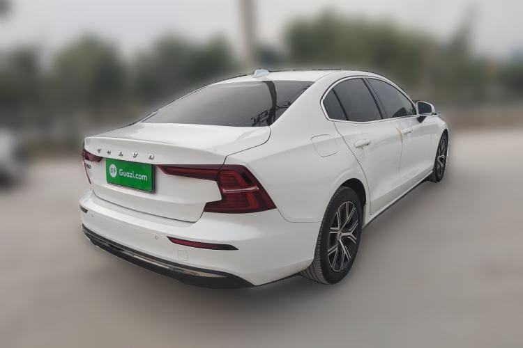 Used Volvo S60 2023 B4 Zhiyi Luxury Edition Rear Right 45 Deg