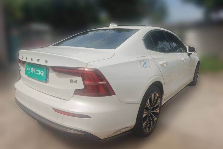 Used Volvo S60 2023 B4 Zhiyuan Luxury Edition Rear Right 45 Deg