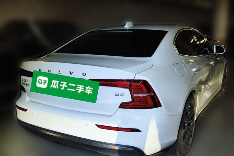 Used Volvo S60 2023 B4 Zhiyuan Luxury Edition Rear Right 45 Deg