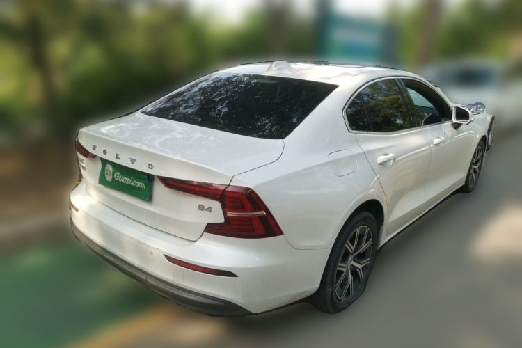 Used Volvo S60 2023 B4 Zhiyi Luxury Edition Rear Right 45 Deg