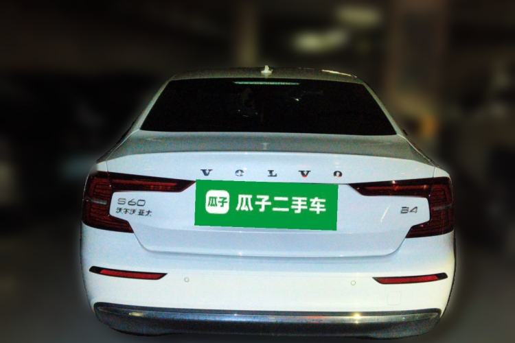 Used Volvo S60 2023 B4 Zhiyuan Luxury Edition Rear