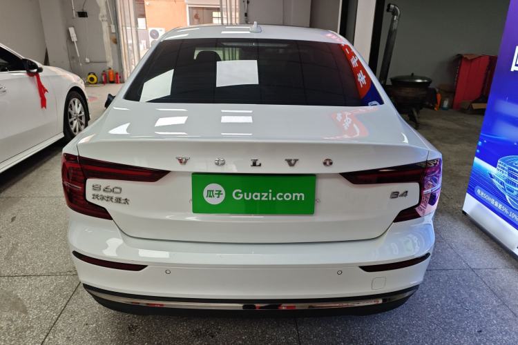 Used Volvo S60 2023 B4 Zhiyuan Luxury Edition Rear