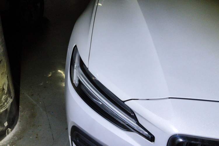 Used Volvo S60 2023 B4 Zhiyuan Luxury Edition Right Front Headlight